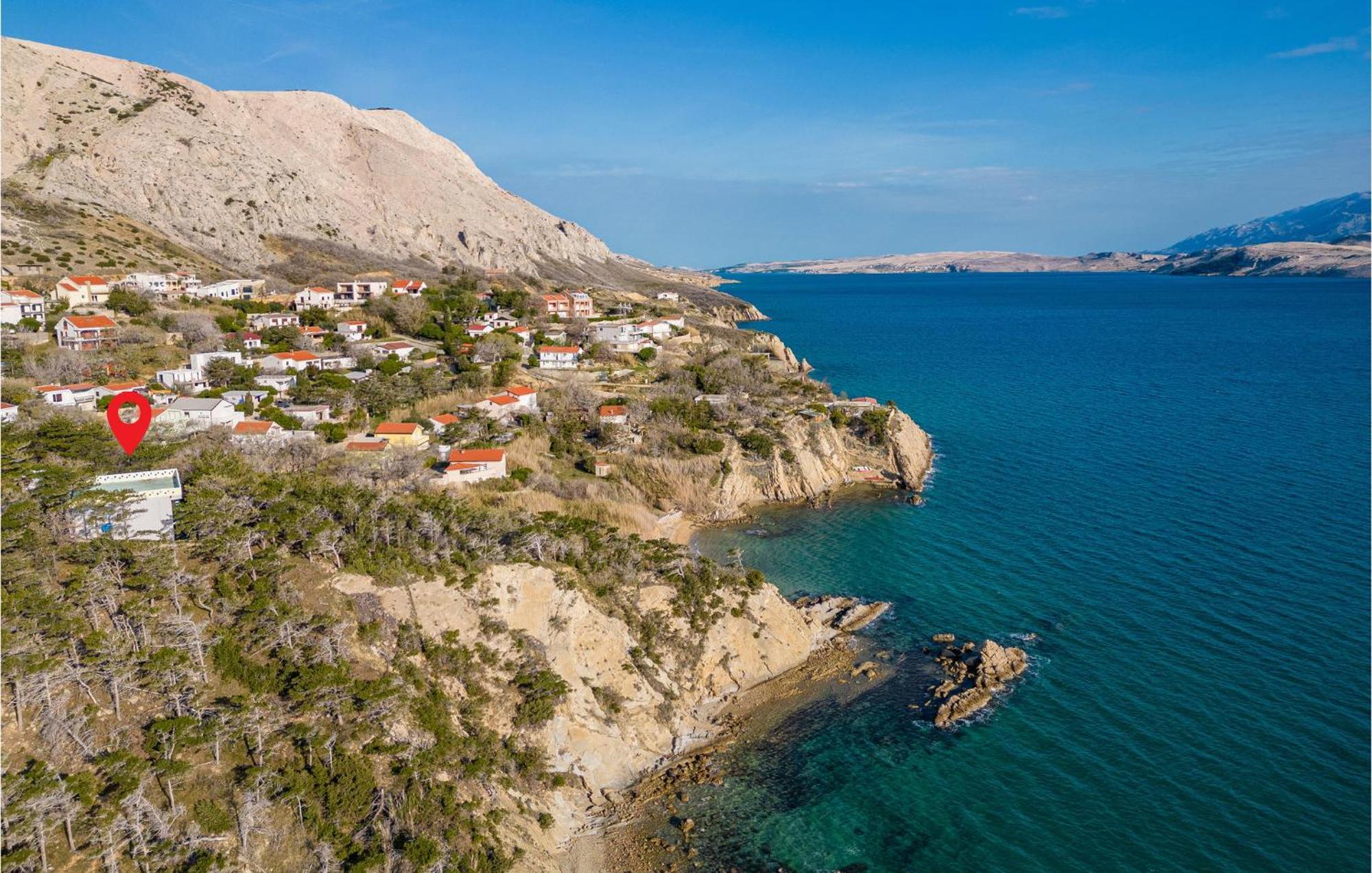 Pet Friendly Apartment In Novalja With Kitchen Kültér fotó